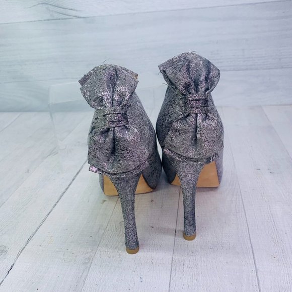 Badgley Mischka Sliver Peep Toe Bow Back Slip On Evening Party Dress Shoes Sz 8 - Picture 5 of 10